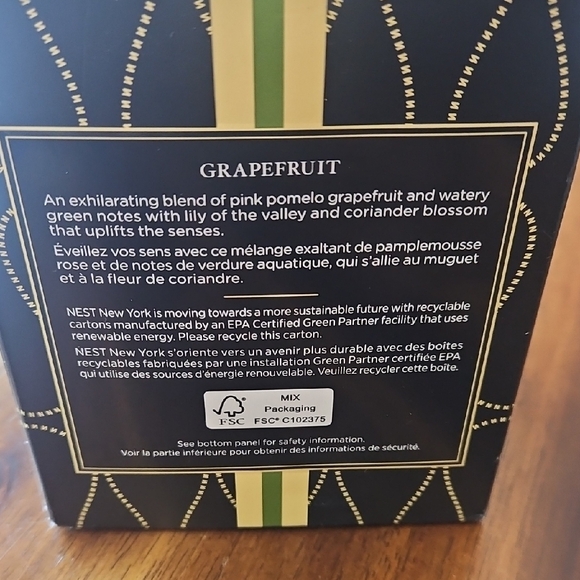 Nest Grapefruit Scented Candle - Cream - Picture 5 of 6